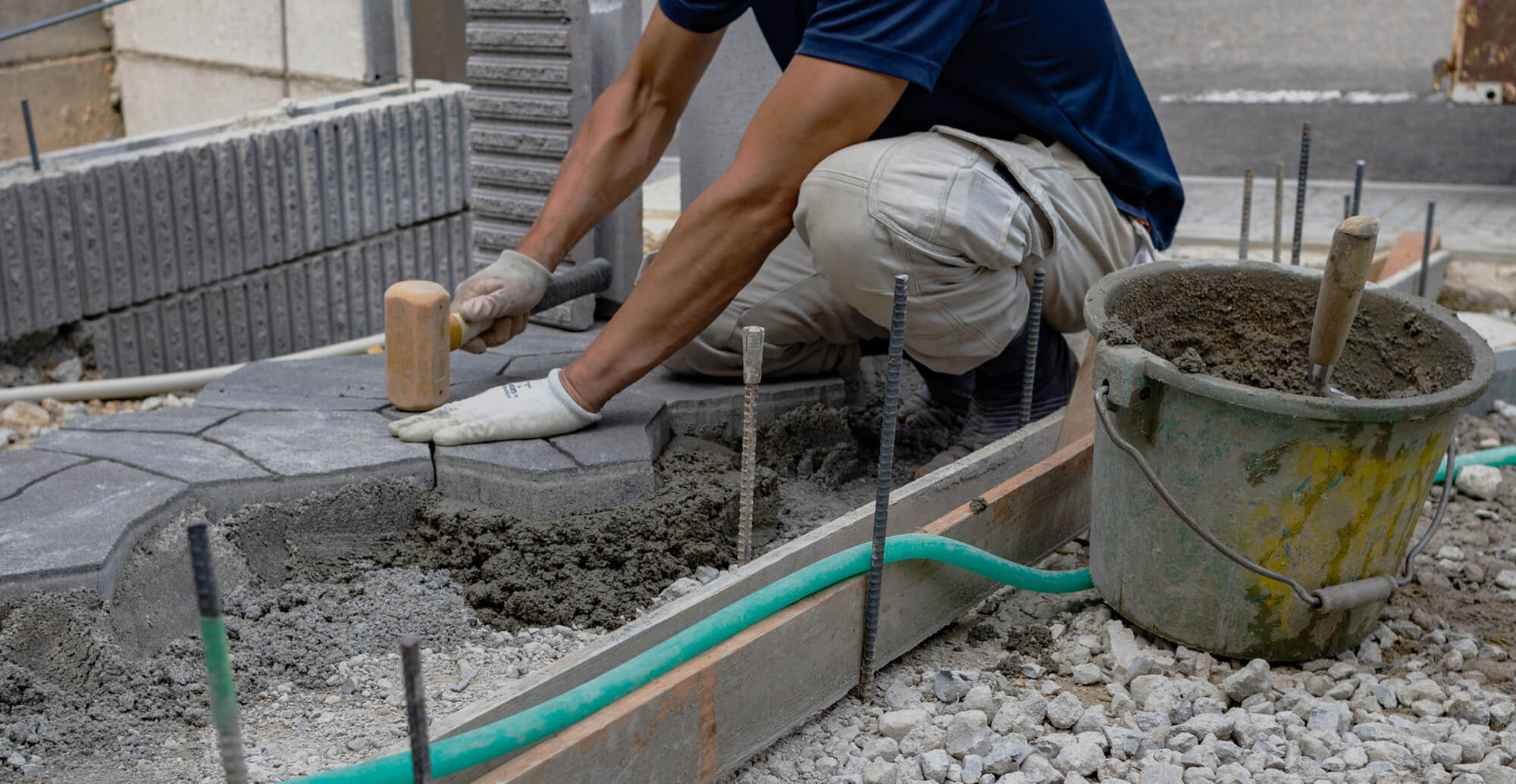 暮らしを彩り、理想を叶える 心地よさをデザインし、住まいに寄り添う外溝工事